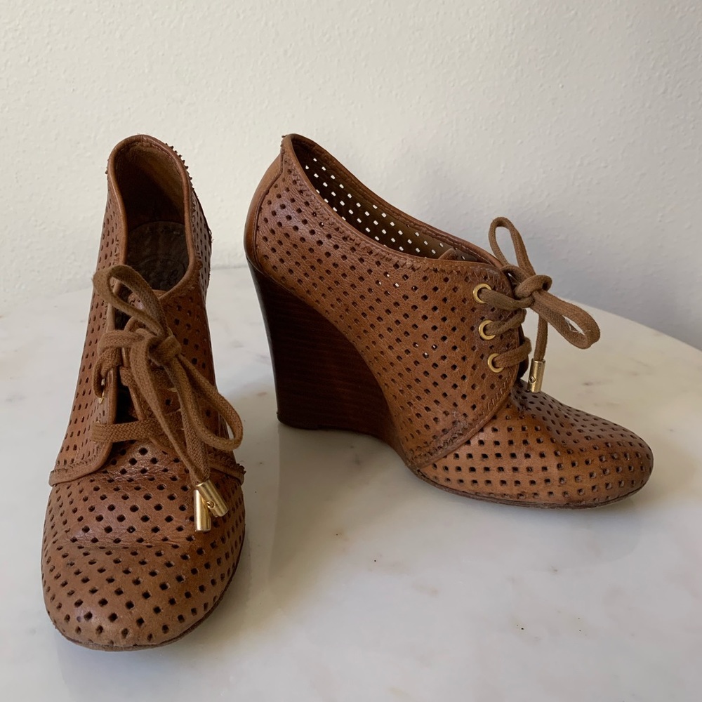Tory Burch Leather Lace-Up Wedge 61/2